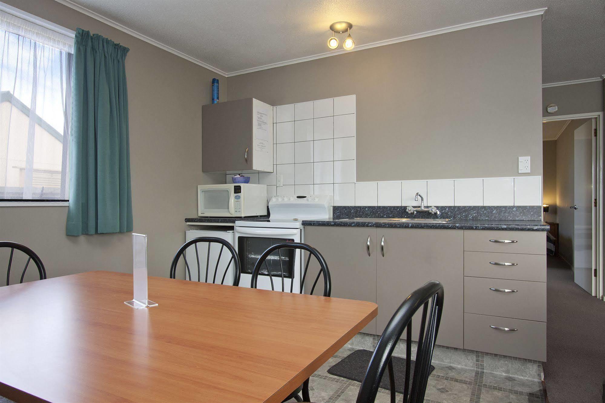 Coronation Park Motels Ashburton Dış mekan fotoğraf