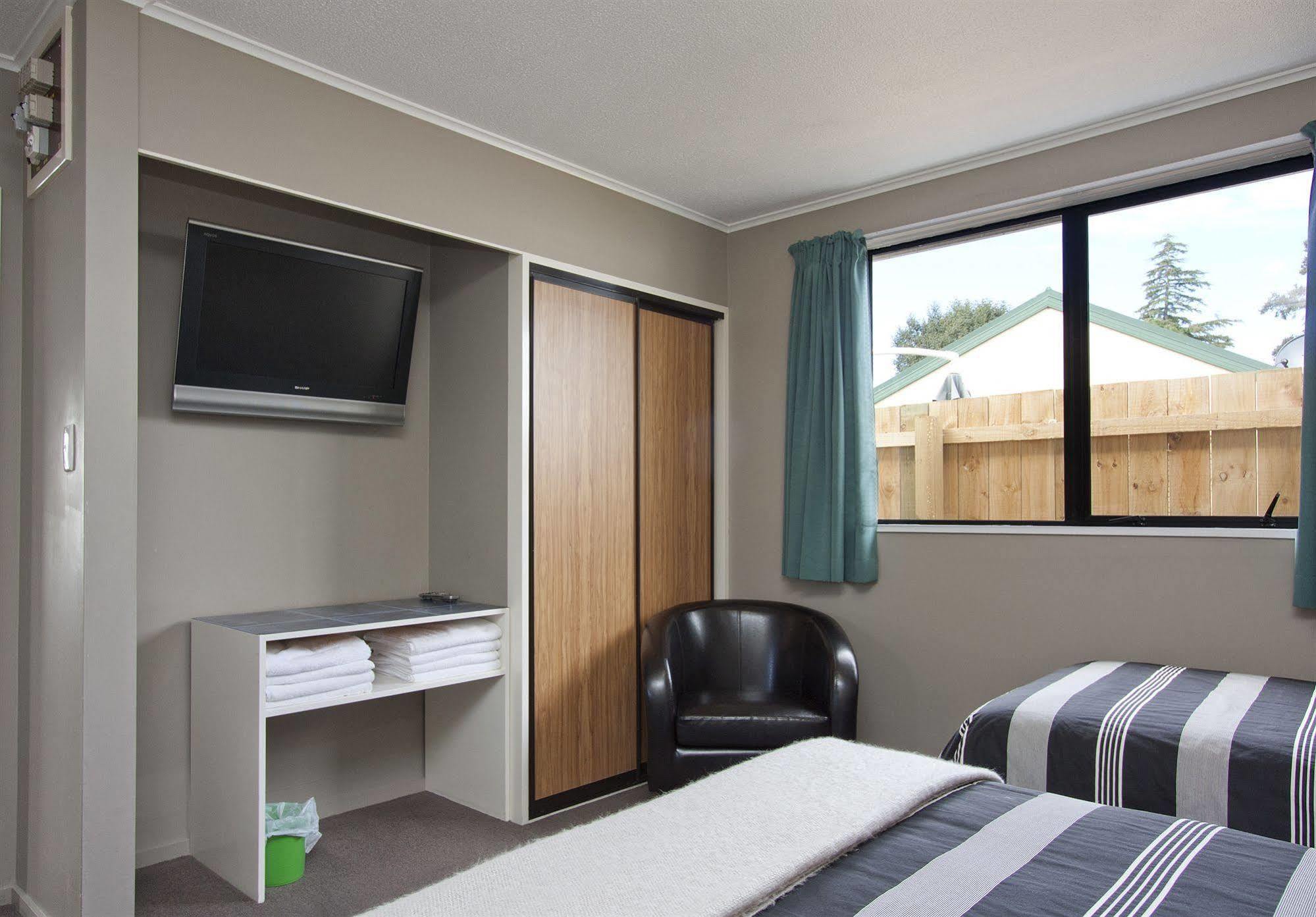 Coronation Park Motels Ashburton Dış mekan fotoğraf